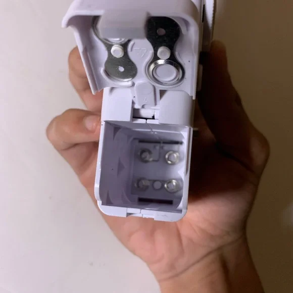 Compact White Handheld Sewing Machine - Picture 5 of 6